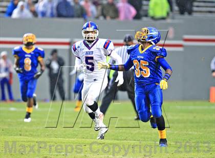 Thumbnail 2 in Dudley vs. Scotland (NCHSAA 4A Final) photogallery.