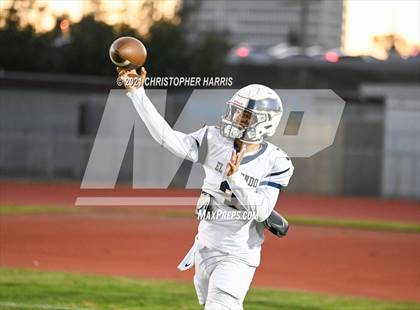 Thumbnail 2 in El Segundo @ Lawndale photogallery.