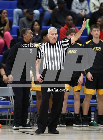 Thumbnail 3 in De Anza vs Alameda (CIF NCS D2 Final) photogallery.
