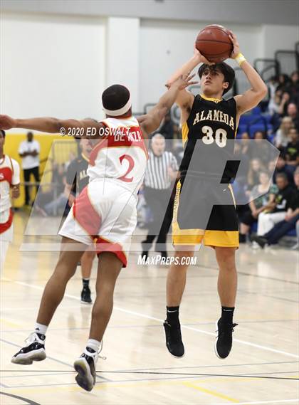 Thumbnail 1 in De Anza vs Alameda (CIF NCS D2 Final) photogallery.