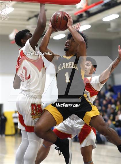 Thumbnail 2 in De Anza vs Alameda (CIF NCS D2 Final) photogallery.