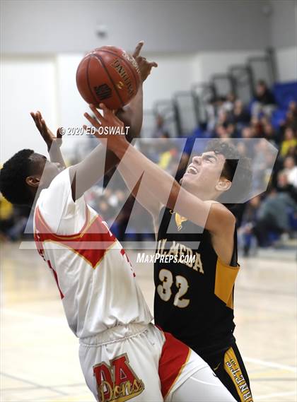 Thumbnail 1 in De Anza vs Alameda (CIF NCS D2 Final) photogallery.