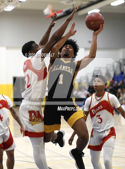 Thumbnail 2 in De Anza vs Alameda (CIF NCS D2 Final) photogallery.