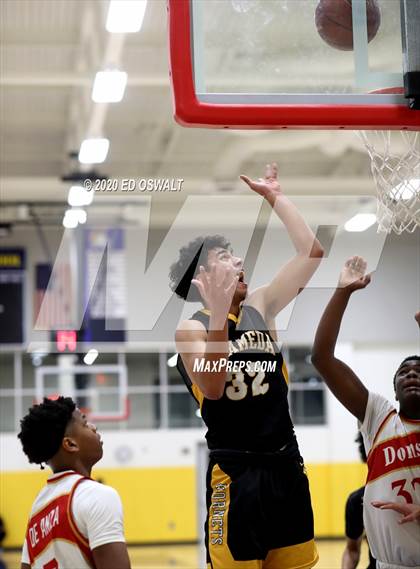 Thumbnail 2 in De Anza vs Alameda (CIF NCS D2 Final) photogallery.