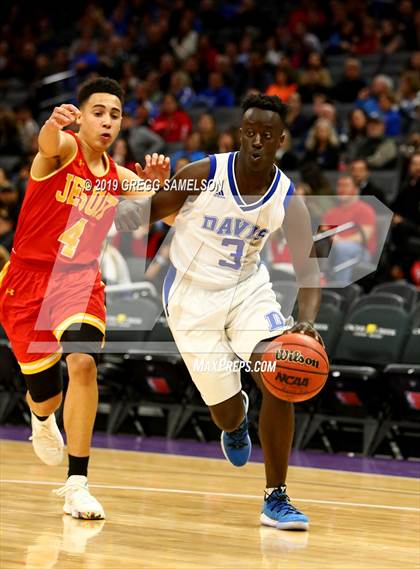 Thumbnail 1 in Jesuit vs Davis (@Golden 1 Center) photogallery.
