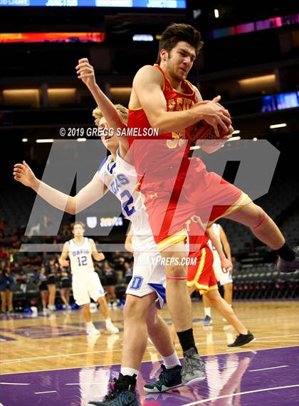 Thumbnail 2 in Jesuit vs Davis (@Golden 1 Center) photogallery.