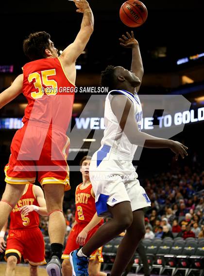 Thumbnail 2 in Jesuit vs Davis (@Golden 1 Center) photogallery.