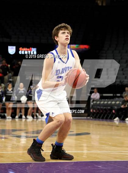Thumbnail 2 in Jesuit vs Davis (@Golden 1 Center) photogallery.