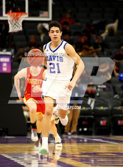Thumbnail 3 in Jesuit vs Davis (@Golden 1 Center) photogallery.