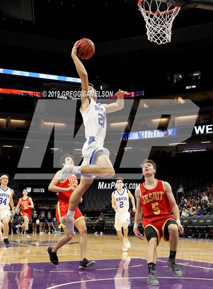 Thumbnail 1 in Jesuit vs Davis (@Golden 1 Center) photogallery.