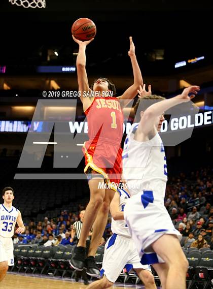 Thumbnail 3 in Jesuit vs Davis (@Golden 1 Center) photogallery.