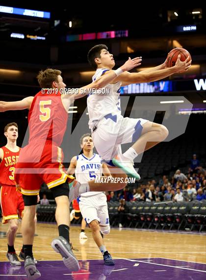 Thumbnail 1 in Jesuit vs Davis (@Golden 1 Center) photogallery.