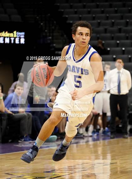 Thumbnail 3 in Jesuit vs Davis (@Golden 1 Center) photogallery.