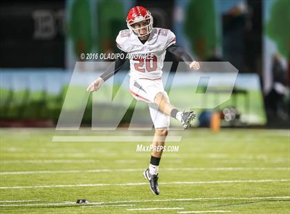 Thumbnail 1 in Van vs. Princeton (UIL 4A Bi-District Playoff) photogallery.