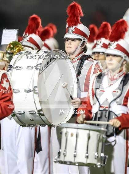 Thumbnail 1 in Van vs. Princeton (UIL 4A Bi-District Playoff) photogallery.