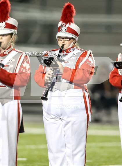 Thumbnail 3 in Van vs. Princeton (UIL 4A Bi-District Playoff) photogallery.