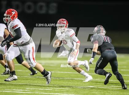 Thumbnail 1 in Van vs. Princeton (UIL 4A Bi-District Playoff) photogallery.