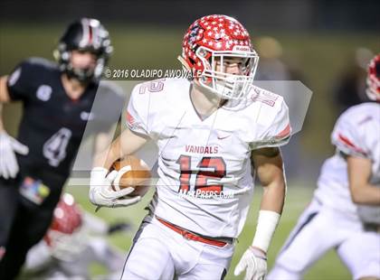 Thumbnail 3 in Van vs. Princeton (UIL 4A Bi-District Playoff) photogallery.