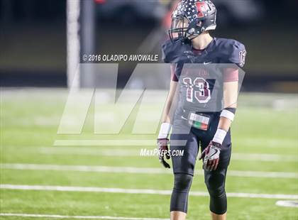 Thumbnail 3 in Van vs. Princeton (UIL 4A Bi-District Playoff) photogallery.