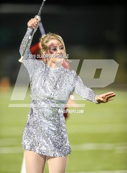 Thumbnail 2 in Van vs. Princeton (UIL 4A Bi-District Playoff) photogallery.