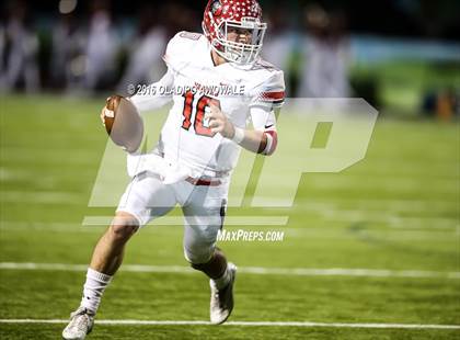 Thumbnail 3 in Van vs. Princeton (UIL 4A Bi-District Playoff) photogallery.