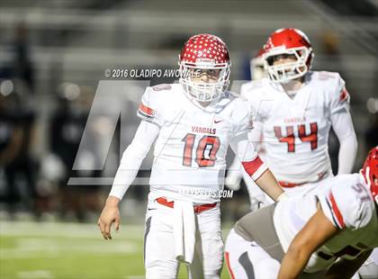 Thumbnail 3 in Van vs. Princeton (UIL 4A Bi-District Playoff) photogallery.