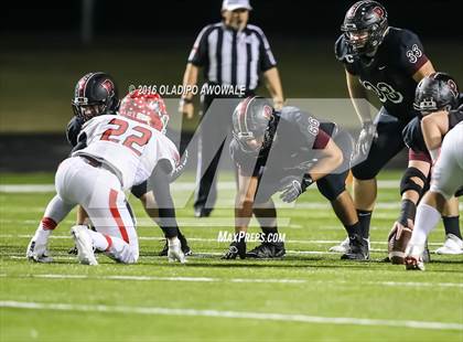 Thumbnail 3 in Van vs. Princeton (UIL 4A Bi-District Playoff) photogallery.