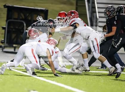 Thumbnail 2 in Van vs. Princeton (UIL 4A Bi-District Playoff) photogallery.