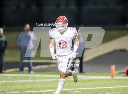 Thumbnail 3 in Van vs. Princeton (UIL 4A Bi-District Playoff) photogallery.
