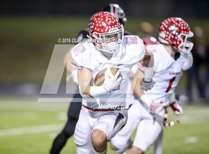 Thumbnail 3 in Van vs. Princeton (UIL 4A Bi-District Playoff) photogallery.