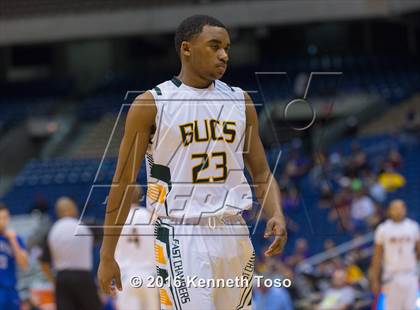 Thumbnail 3 in East Chambers vs. Van Alstyne (UIL 3A Semifinal) photogallery.