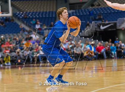 Thumbnail 2 in East Chambers vs. Van Alstyne (UIL 3A Semifinal) photogallery.