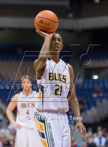 Thumbnail 3 in East Chambers vs. Van Alstyne (UIL 3A Semifinal) photogallery.