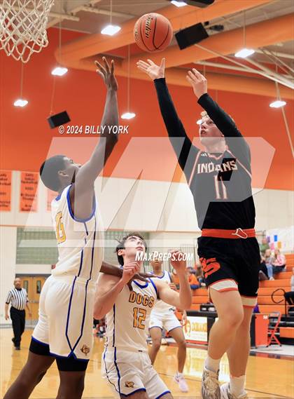 Thumbnail 3 in Grand Saline vs Chapel Hill photogallery.