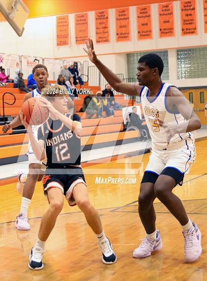 Thumbnail 3 in Grand Saline vs Chapel Hill photogallery.