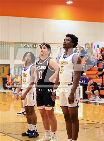 Thumbnail 3 in Grand Saline vs Chapel Hill photogallery.