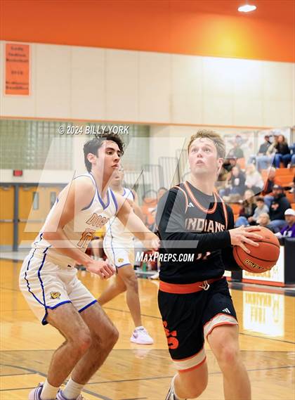 Thumbnail 2 in Grand Saline vs Chapel Hill photogallery.