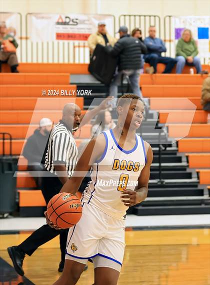 Thumbnail 2 in Grand Saline vs Chapel Hill photogallery.