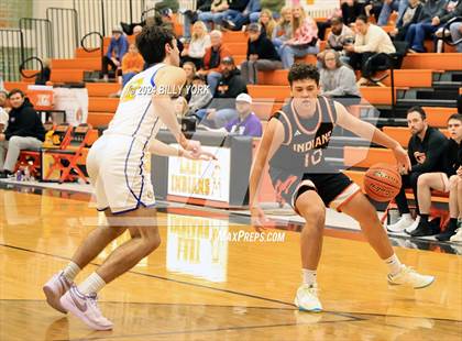 Thumbnail 2 in Grand Saline vs Chapel Hill photogallery.