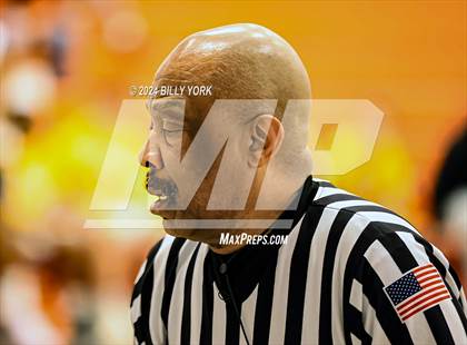 Thumbnail 1 in Grand Saline vs Chapel Hill photogallery.
