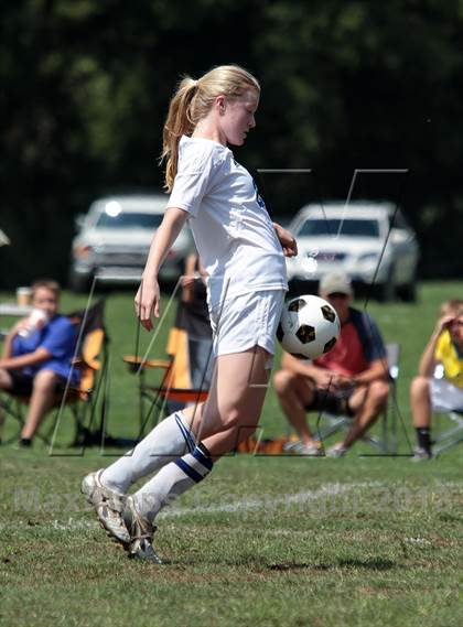 Thumbnail 2 in Dobyns-Bennett @ Gatlinburg-Pittman photogallery.