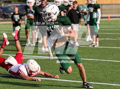 Thumbnail 2 in Hico vs Santo (scrimmage) photogallery.
