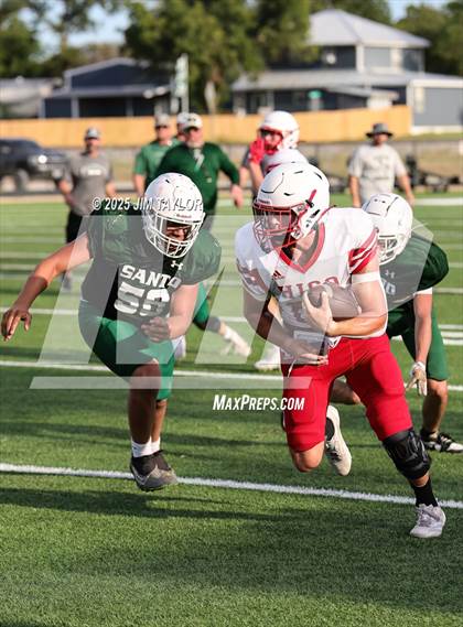 Thumbnail 3 in Hico vs Santo (scrimmage) photogallery.