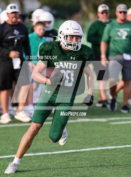 Thumbnail 3 in Hico vs Santo (scrimmage) photogallery.
