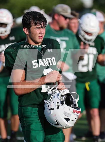 Thumbnail 1 in Hico vs Santo (scrimmage) photogallery.