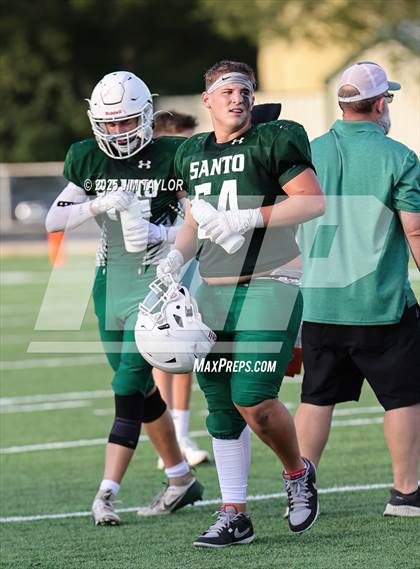 Thumbnail 2 in Hico vs Santo (scrimmage) photogallery.