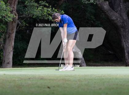 Thumbnail 1 in UIL 2A Girls Golf Finals  photogallery.