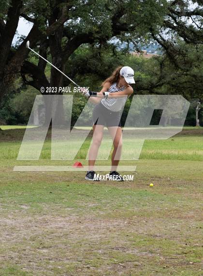 Thumbnail 3 in UIL 2A Girls Golf Finals  photogallery.