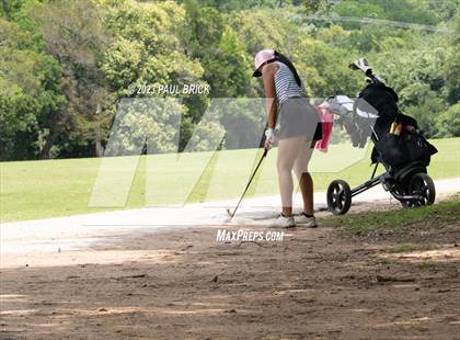 Thumbnail 3 in UIL 2A Girls Golf Finals  photogallery.