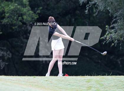 Thumbnail 2 in UIL 2A Girls Golf Finals  photogallery.